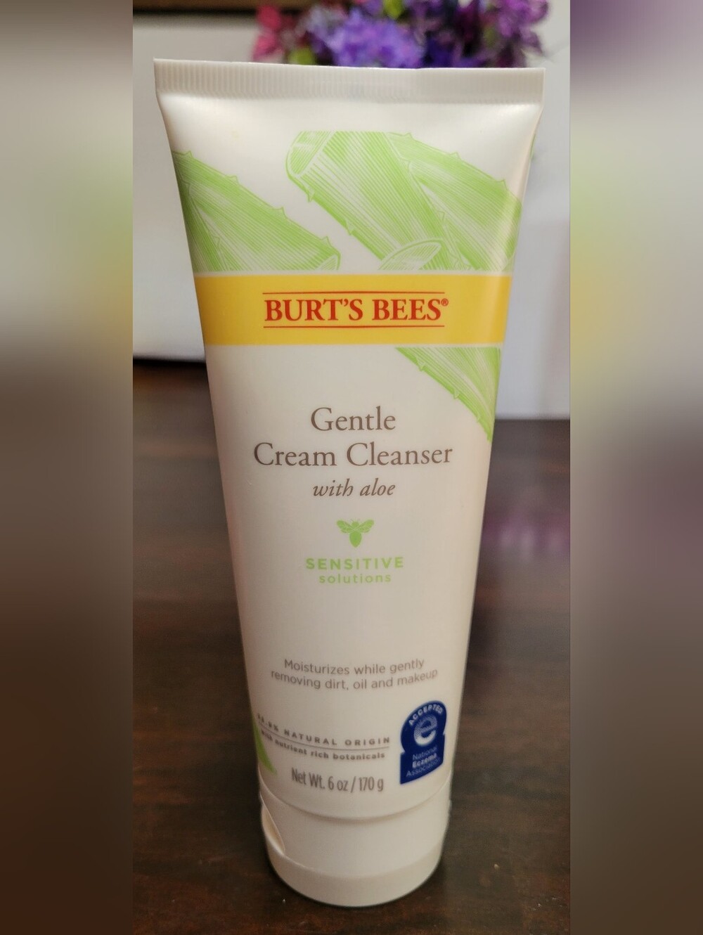 Burt's Bees Gentle Cream Cleanser — White, Green, Yellow